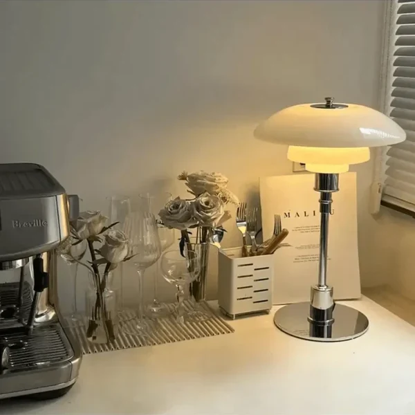 Bordslampa Glas LED Modern Mässingsljus