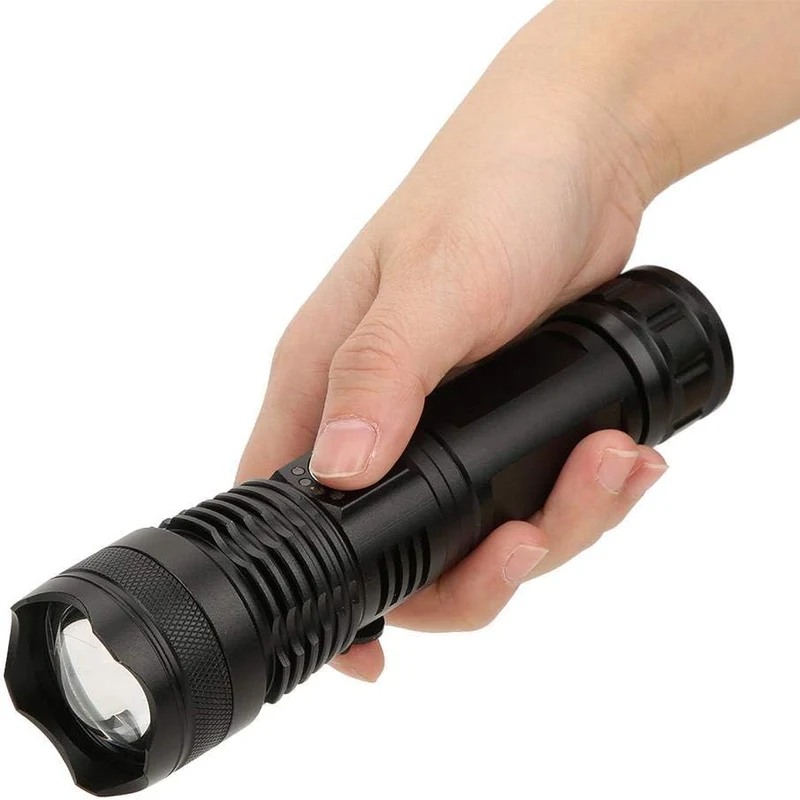 Genopladelig LED Lommelygte med Lang Rækkevidde og Zoom