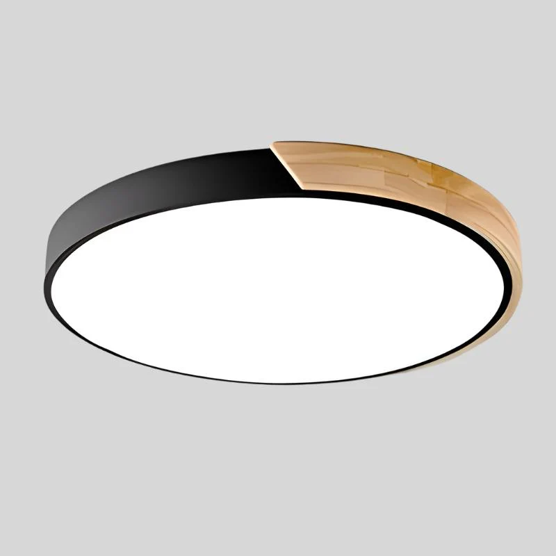 LED taklampa med träddetaljdesign