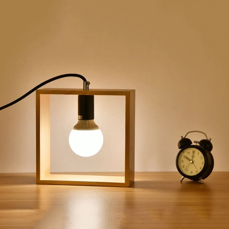 Stilfuld Trælampe til Dit Hjem
