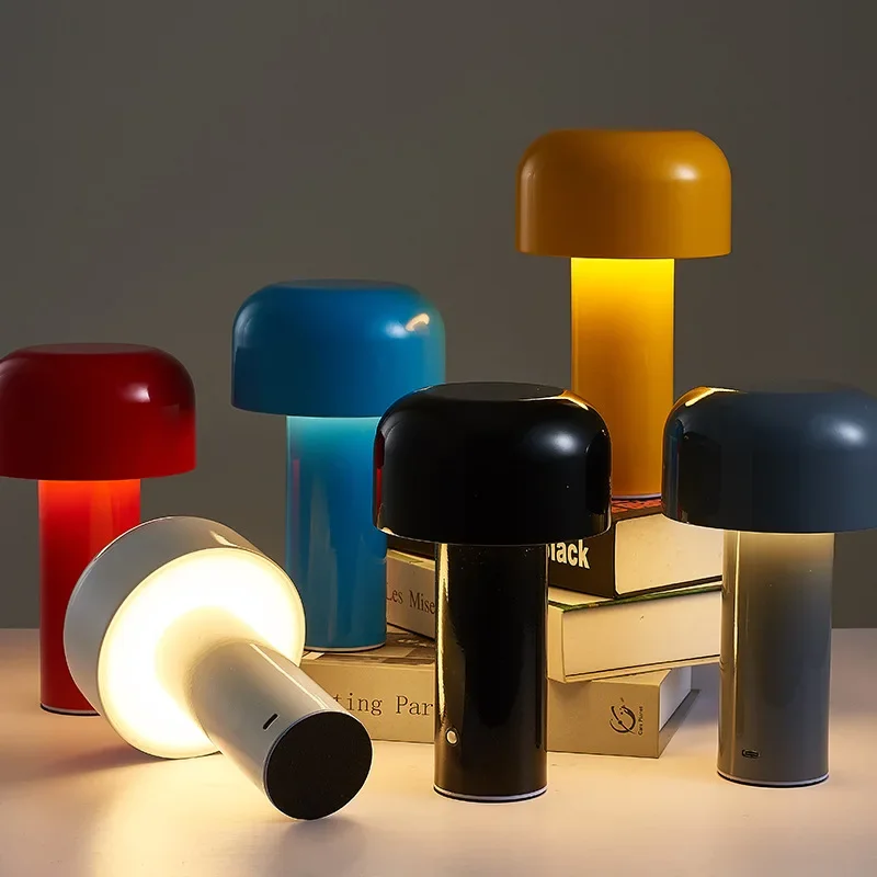 Farverig LED Natlampe med Svampeform