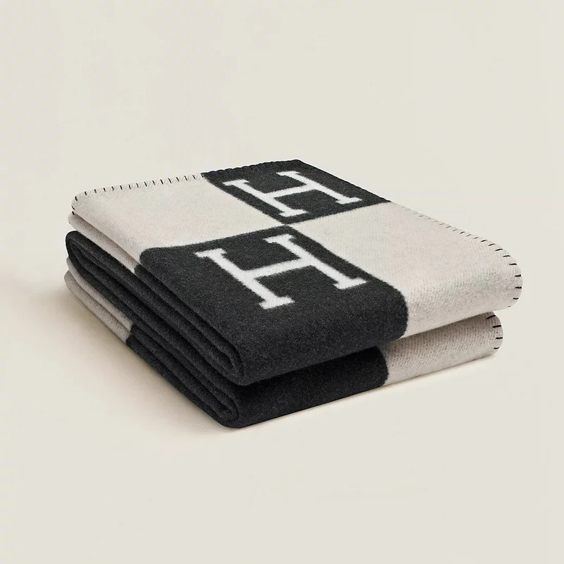 Cashmere Plaid 140x170 cm – Blød og Varm