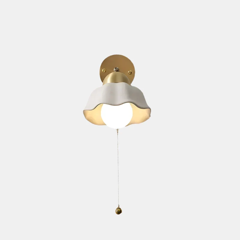 Elegant Væglampe i Keramik med Blødt LED-lys