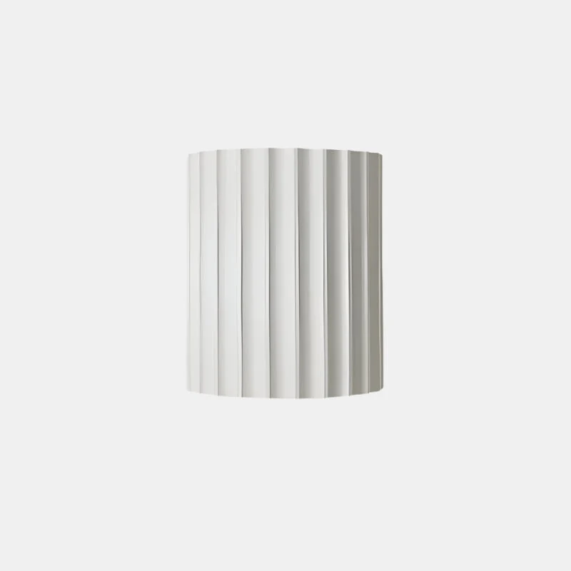 Elegante væglamper i harpiks med energibesparende LED