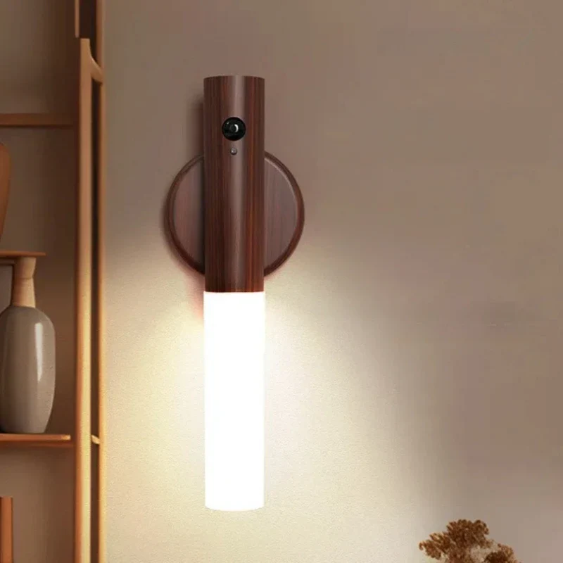Vägglampa LED Rörelsesensor Trälampe