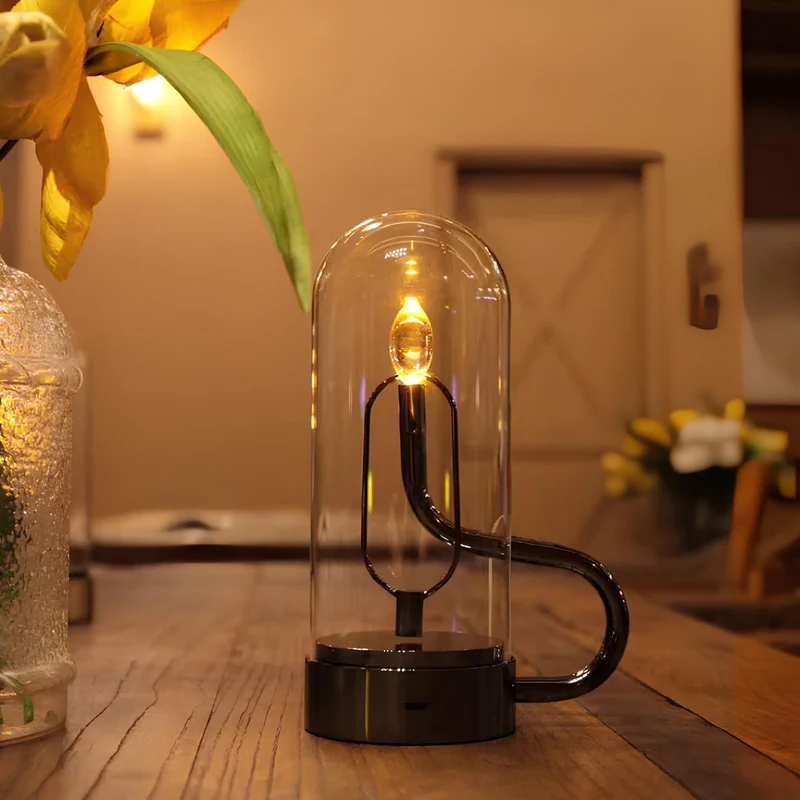 Elegant LED Bordlampe med Glasdome og Genopladelig Lys