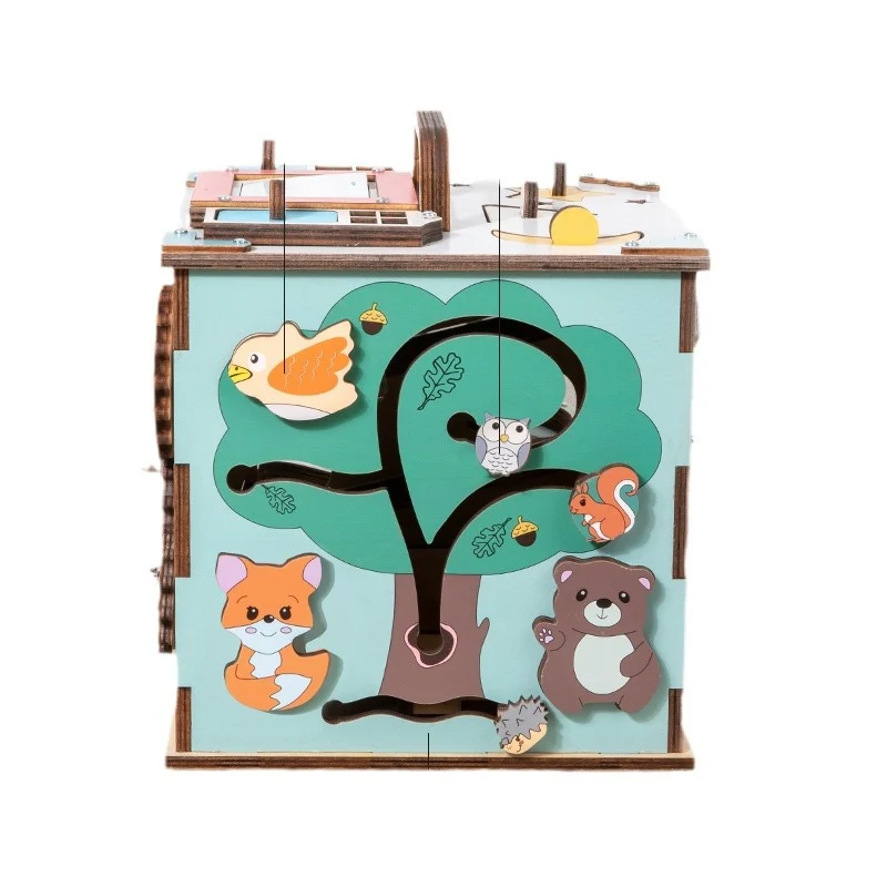 Montessori Busy Cube aus Holz – Spielwürfel mit Kugelbahn & Spielelementen
