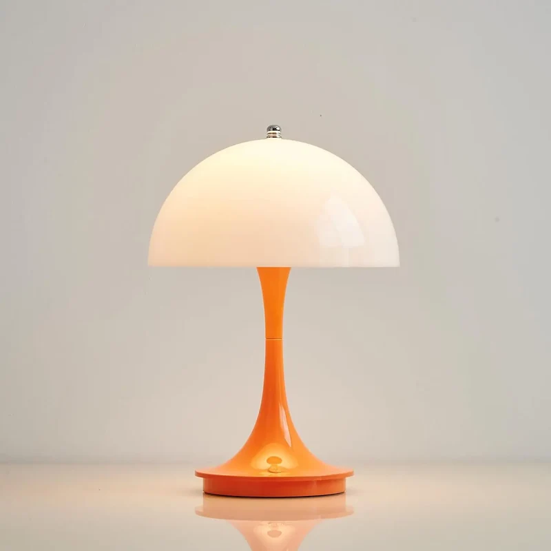 Elegant Berøringslampe LED – Stilfuldt og Trådløst Design