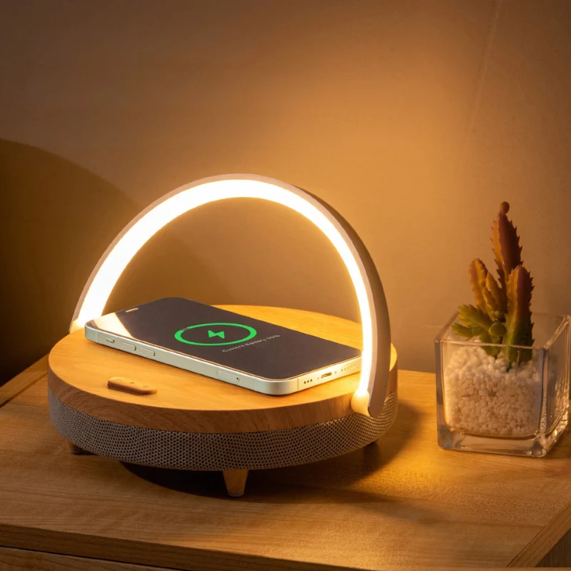 Stilfuld Bordlampe med Trådløs Oplader og Højttaler