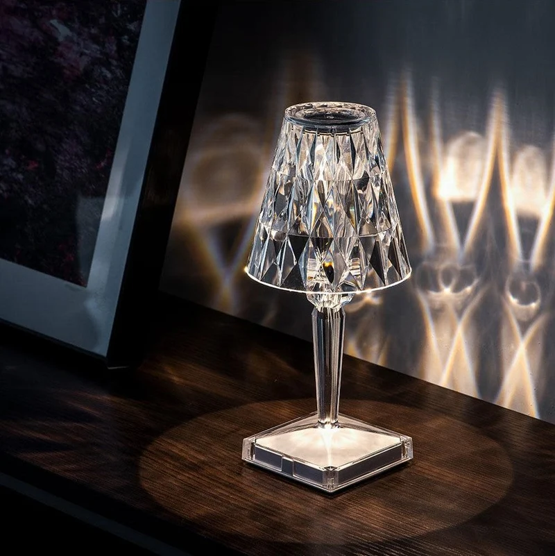 Stilfuld LED Bordlampe med Krystalglans og Touchstyring