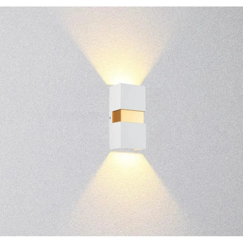 Modern LED Vägglampa Med Justerbar Strålvinkel – Vattentät - 10W - Kall/Varm Vit - Inomhus/Utebruk - IP65 Bedömd