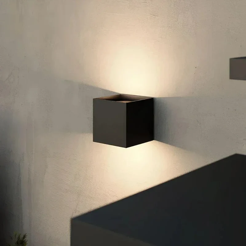 Justerbar LED-vägglampa