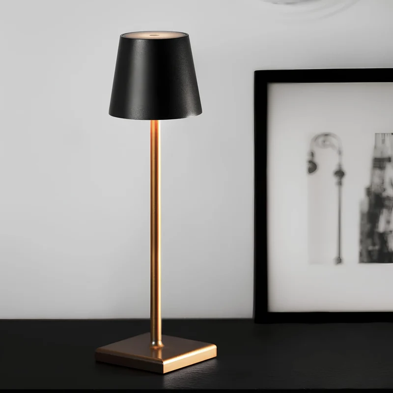 Dimbar Deluxe Uppladdningsbar Bordslampa