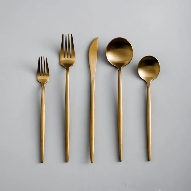 Elegant Sæt af Rustfrit Stål Bestik – Guld Design | 24 eller 48 dele