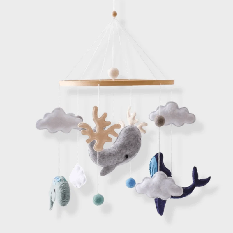 Træuro til Børn – Naturlig Mobil til Vugge for Rolig Søvn og Børneværelse Dekoration