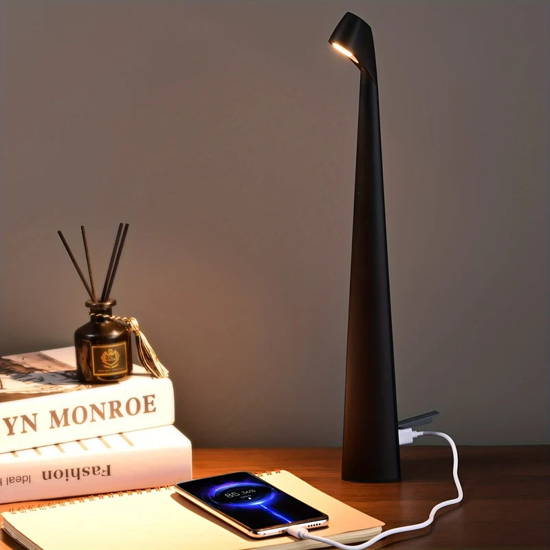 Genopladelig LED-bordlampe med justerbar belysning