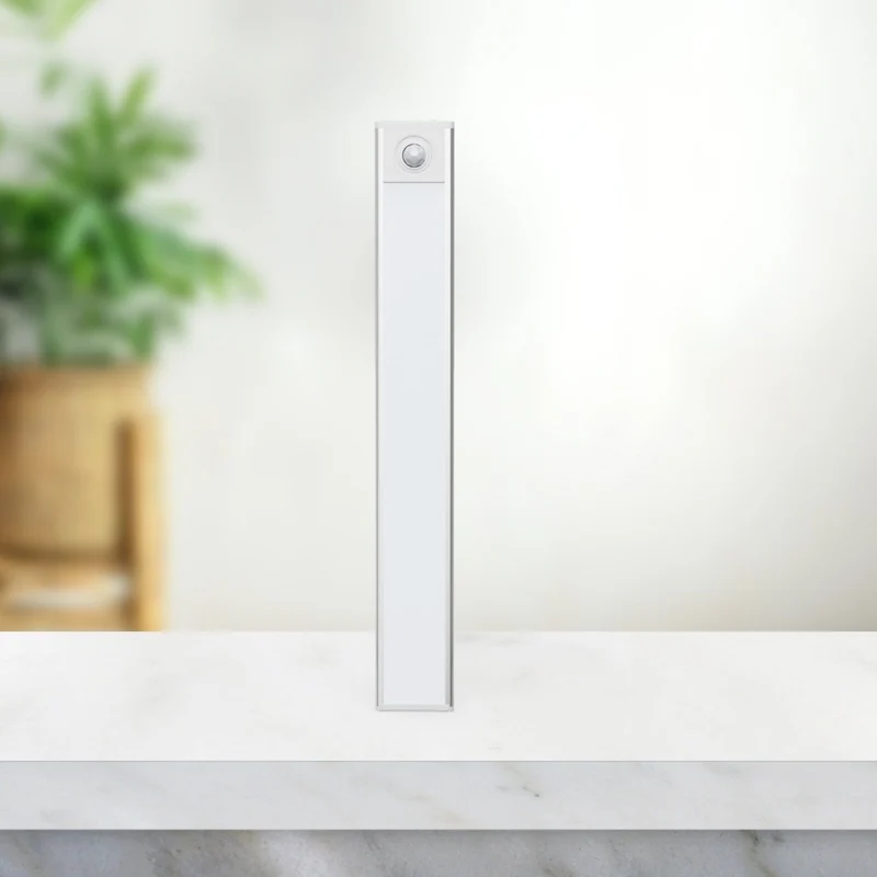 Trådløs LED Lysstribe med Bevægelsessensor og Solenergi